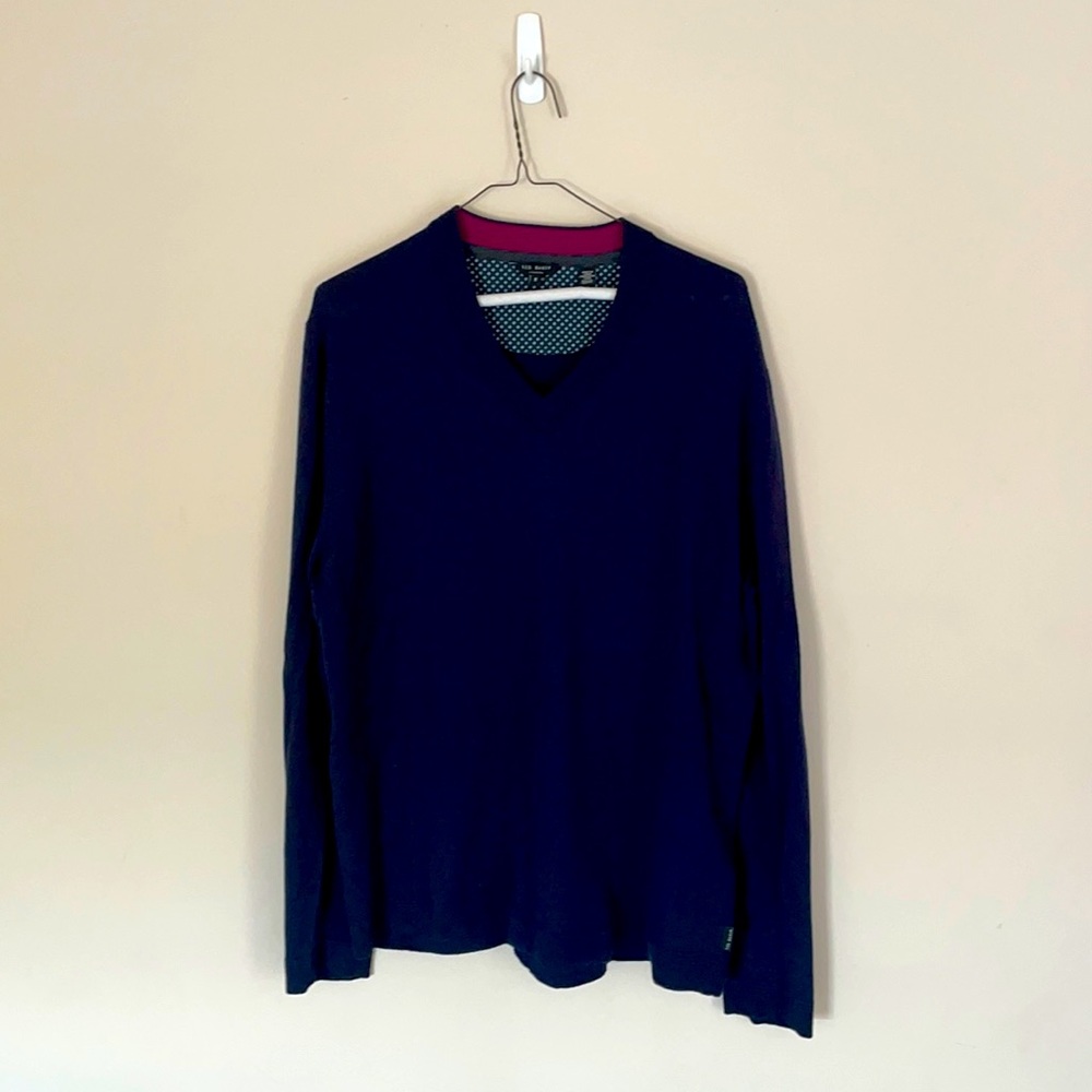 Ted Baker Size 5 Navy V Neck Sweater